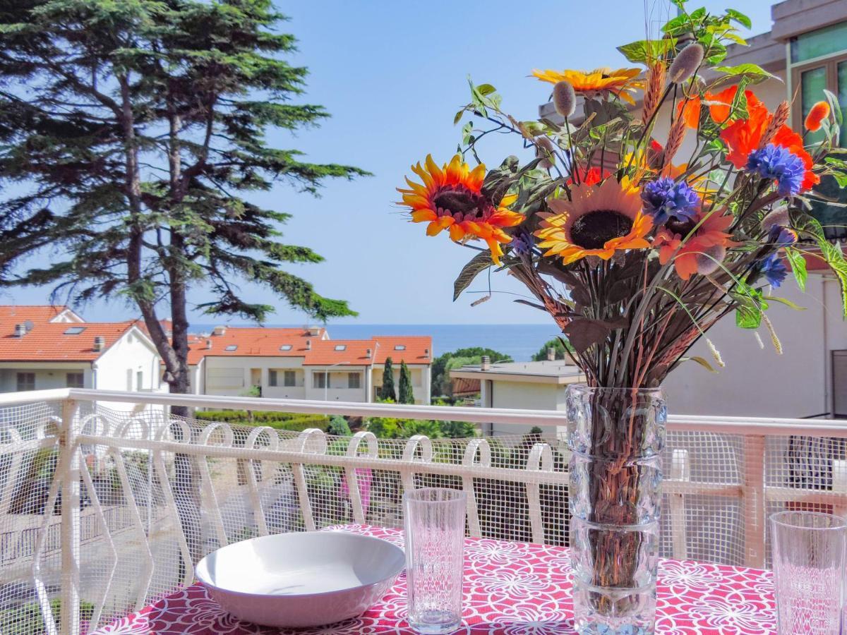 H11 Terrazzo Al Mare - Riva Ligure - Spiagge公寓 外观 照片