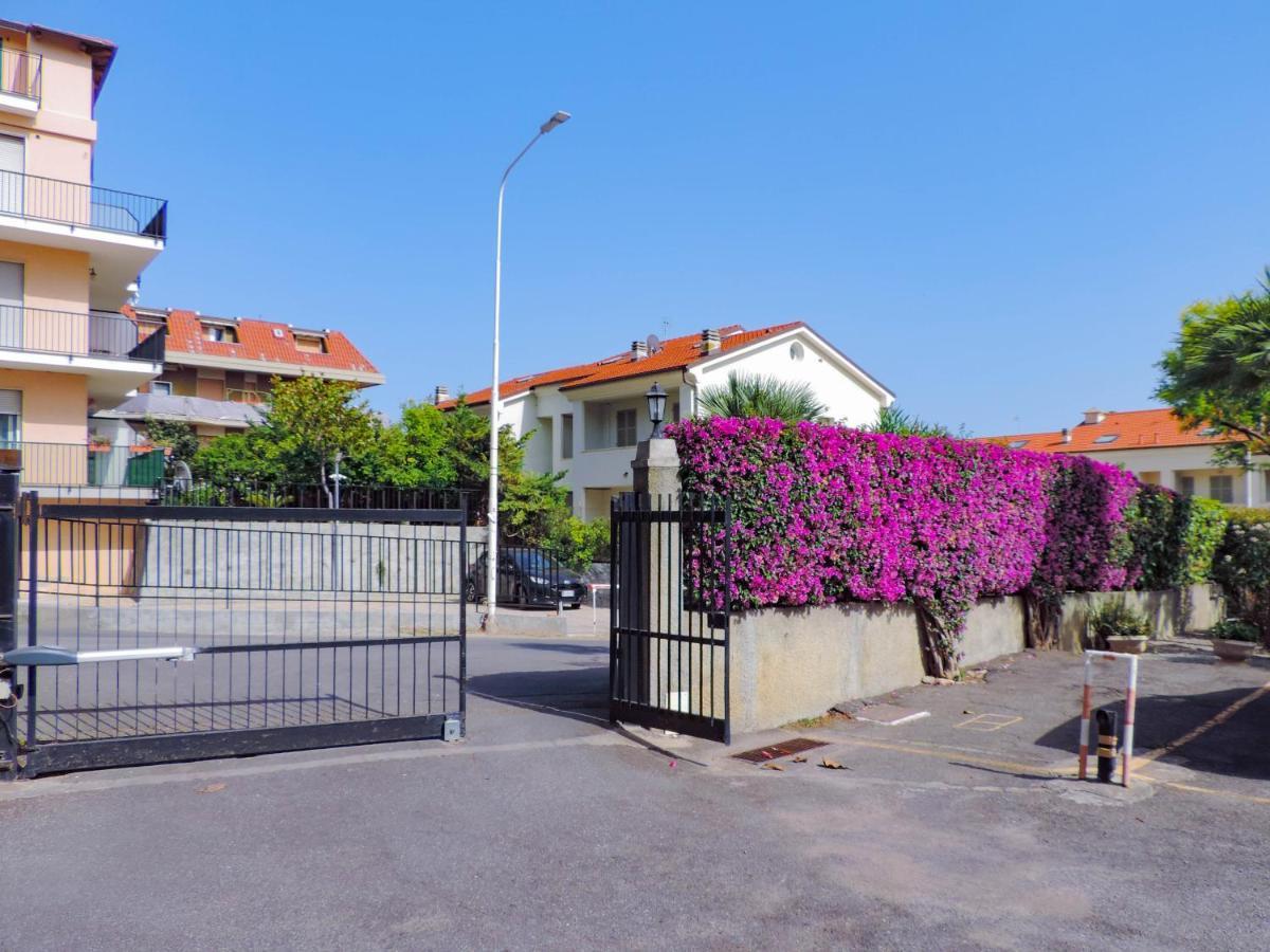 H11 Terrazzo Al Mare - Riva Ligure - Spiagge公寓 外观 照片